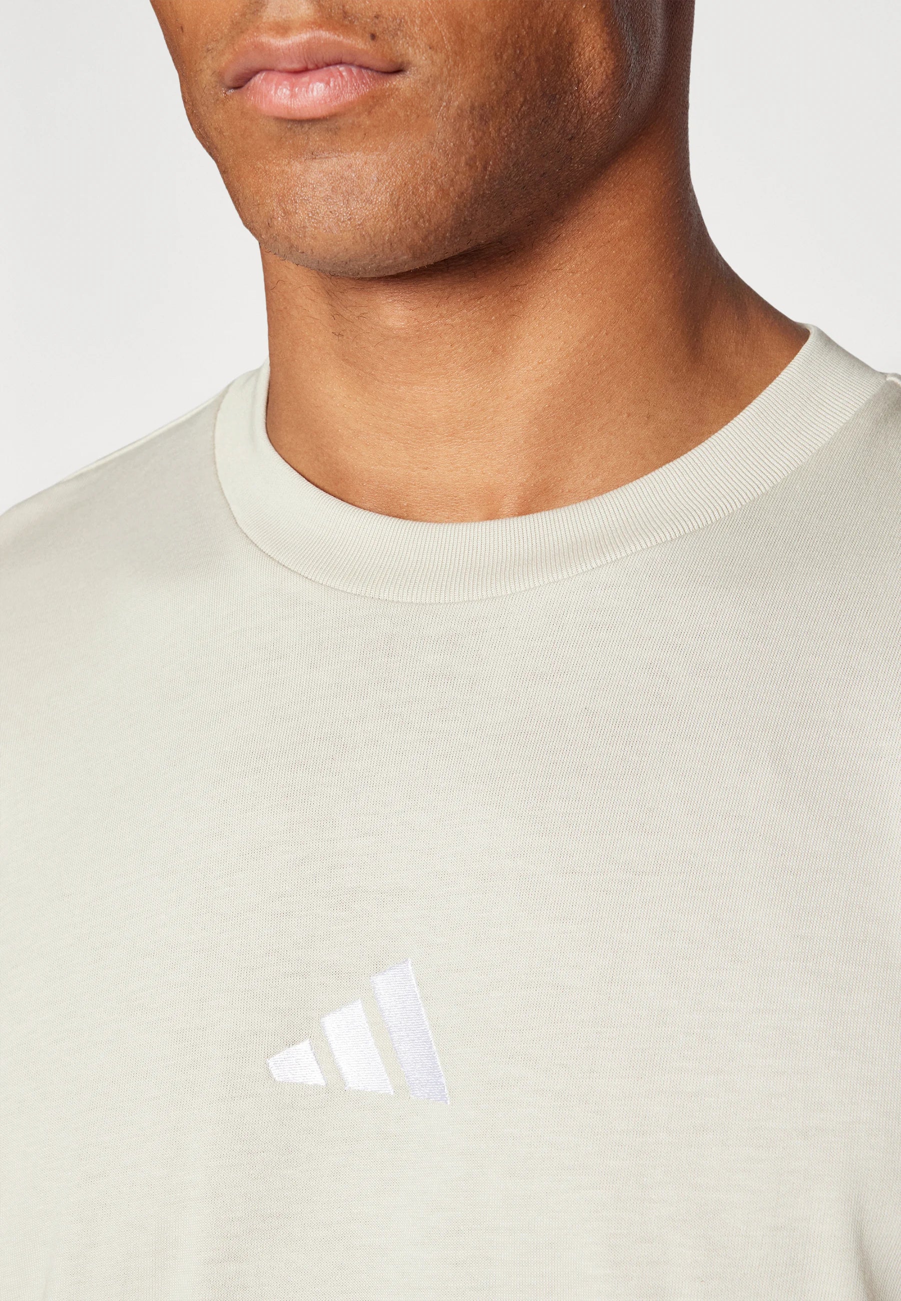 COMPLETO ADIDAS SPORTSWEAR