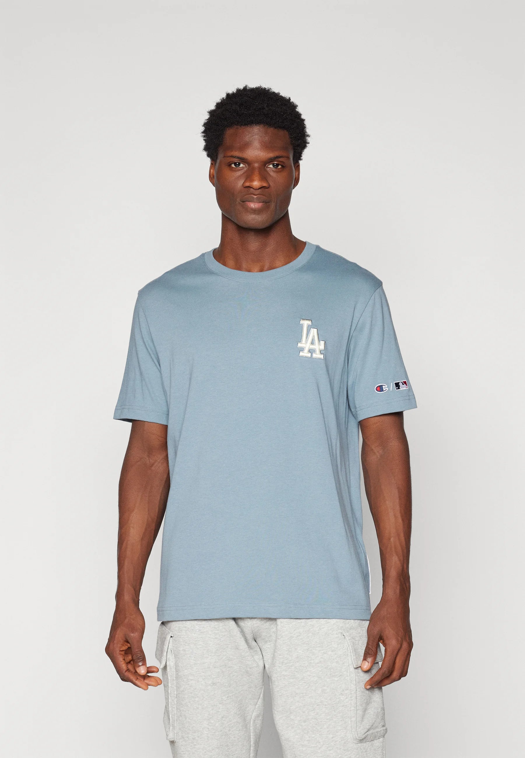Completo New Era x Champion MLB Crewneck