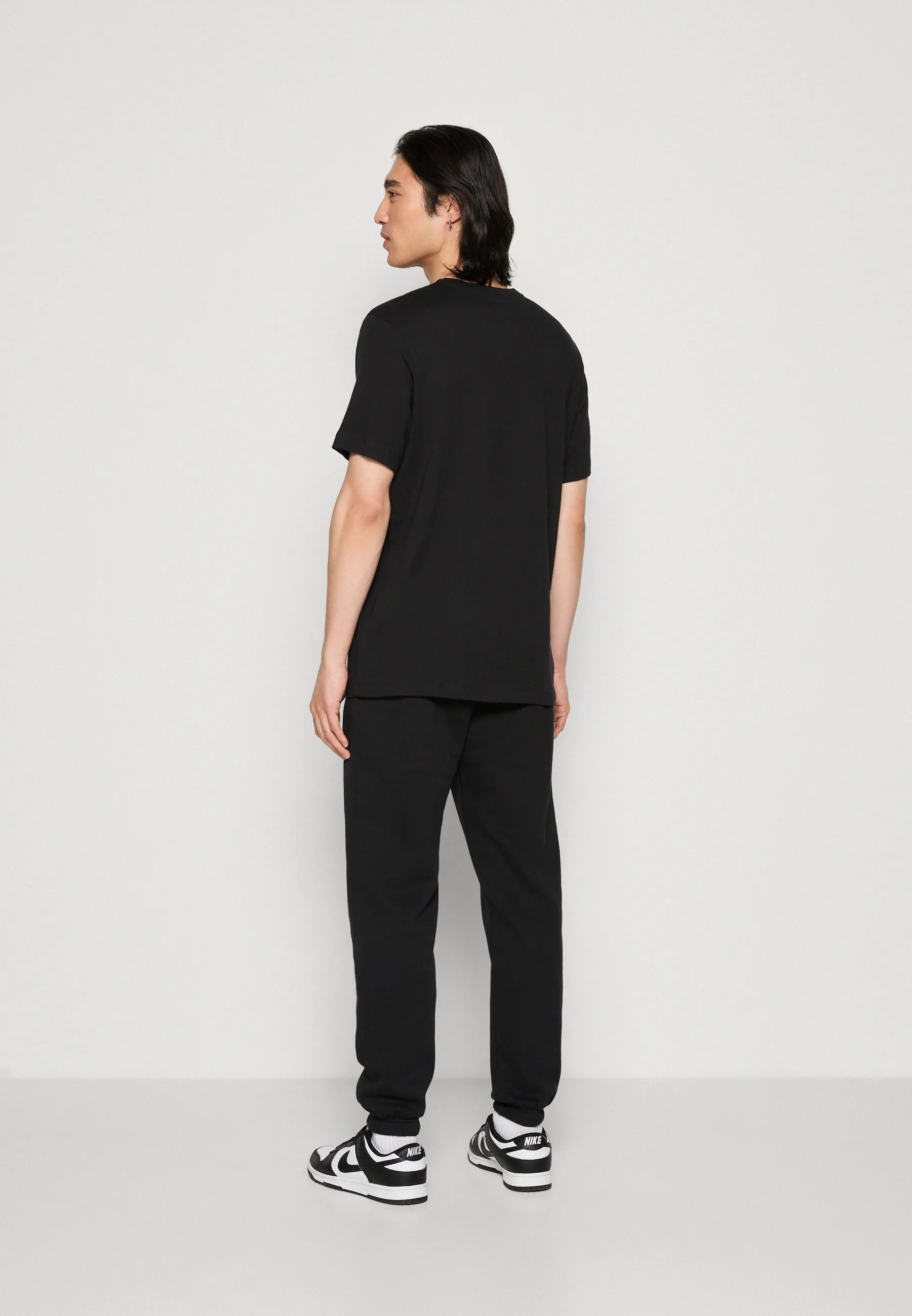 NIKE SPORTSWEAR T-SHIRT