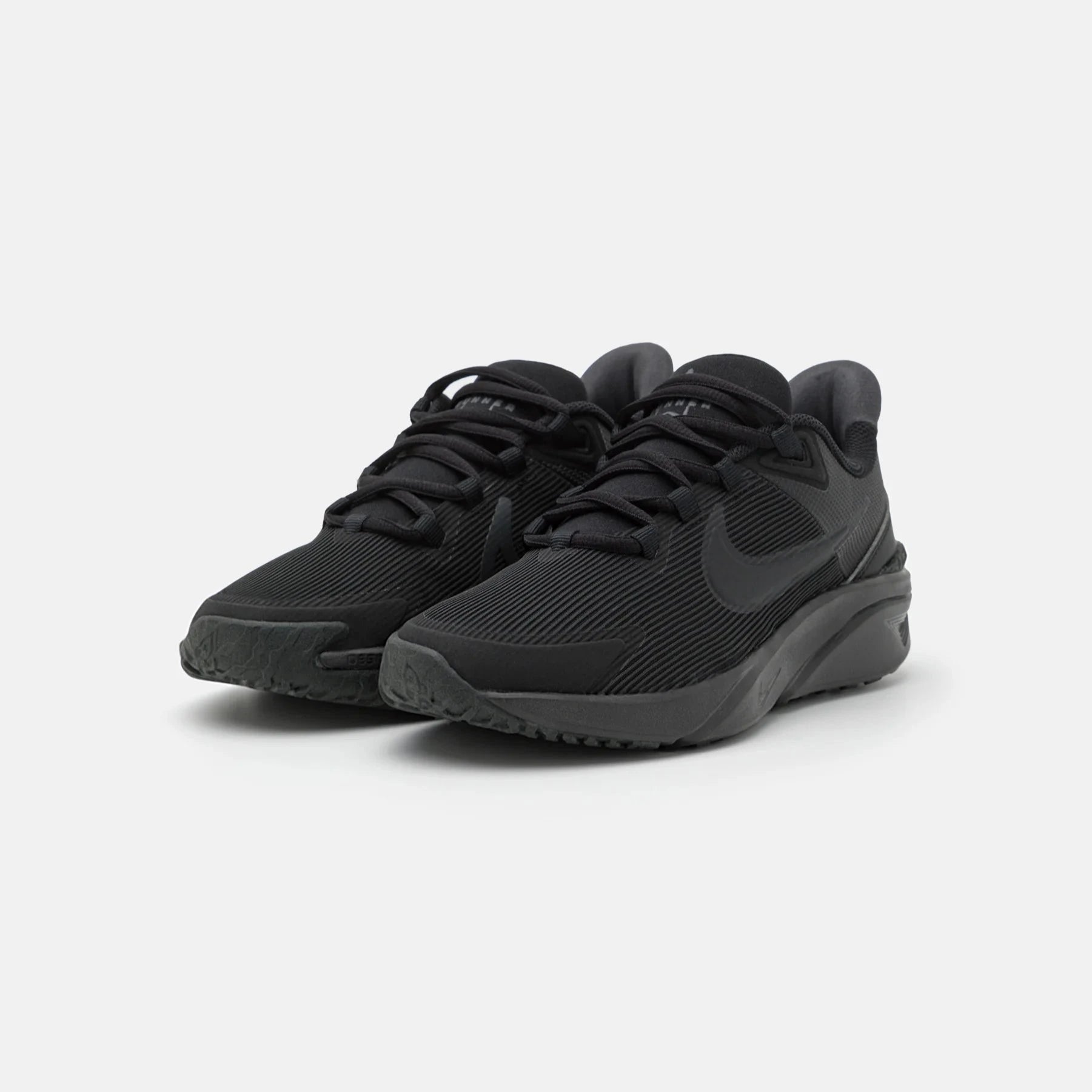 Nike Performance Star Runner