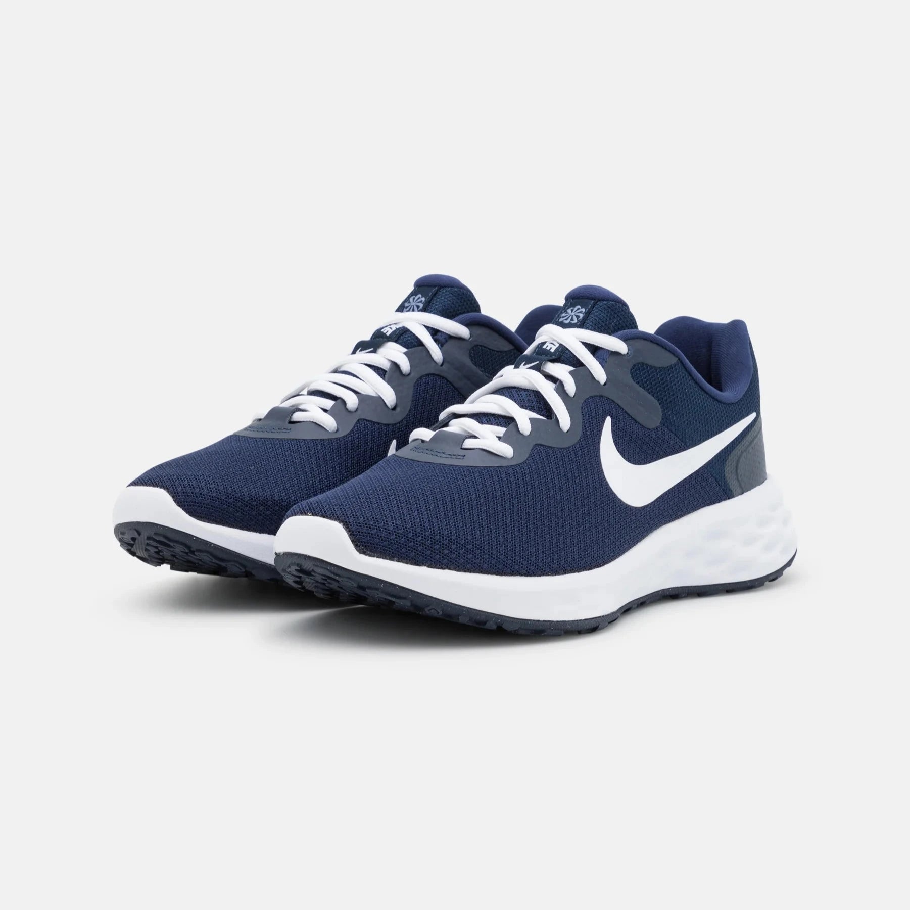 Nike Performance Revolution