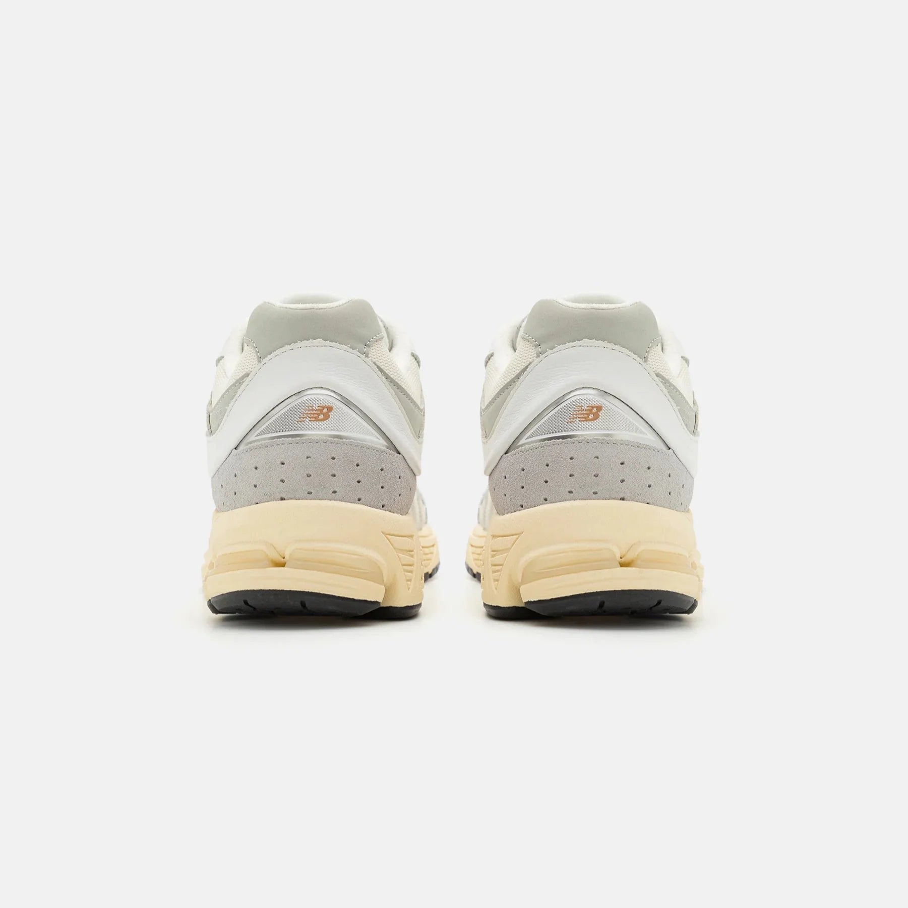 New Balance 2002R