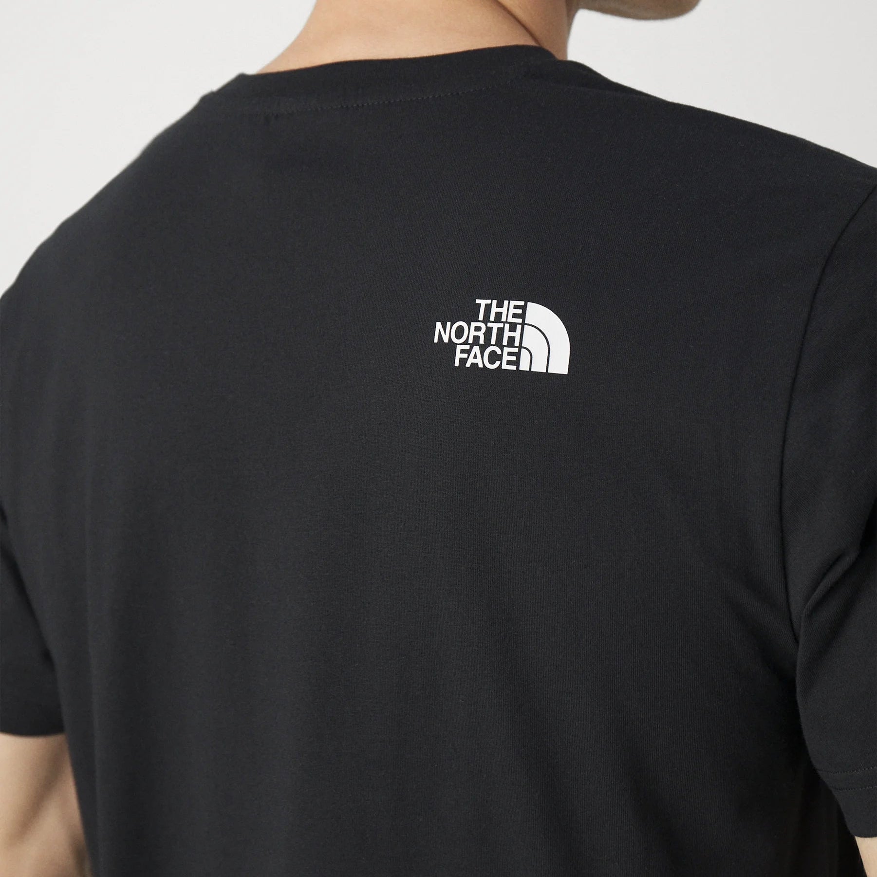 THE NORTH FACE T-SHIRT