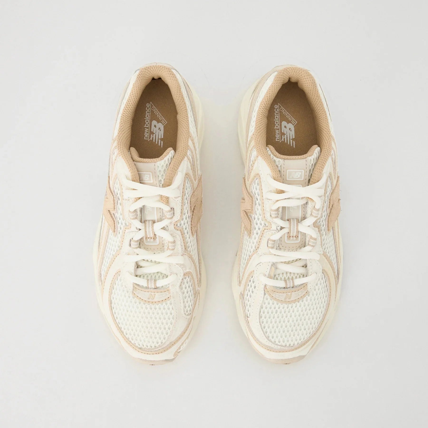 NEW BALANCE 740