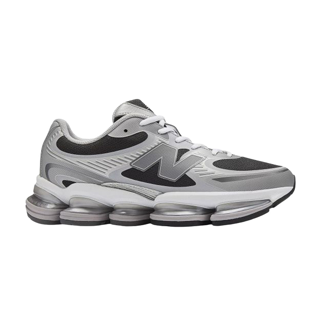 NEW BALANCE 2000
