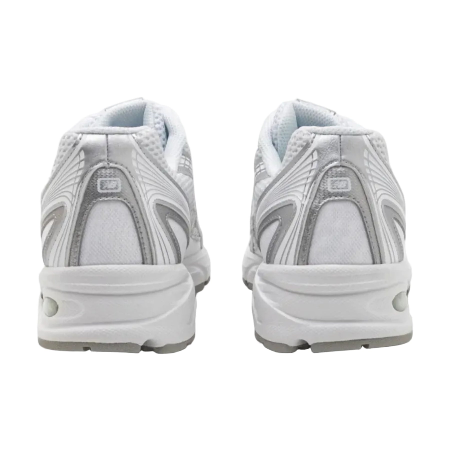 NEW BALANCE 740