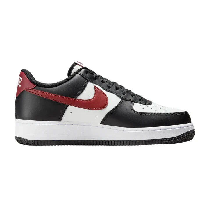 Nike Air Force 1 '07