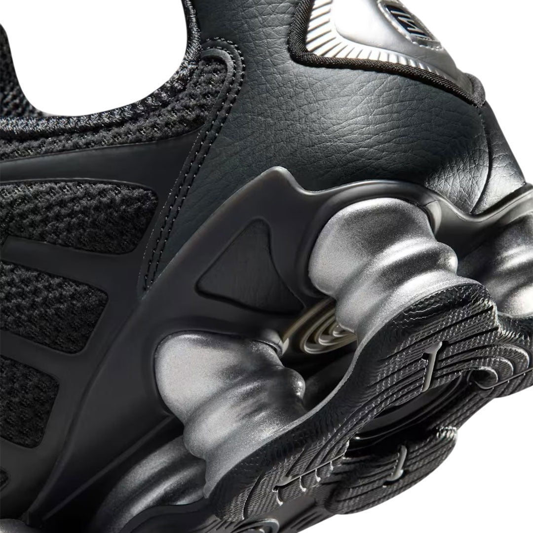 NIKE SHOX TL