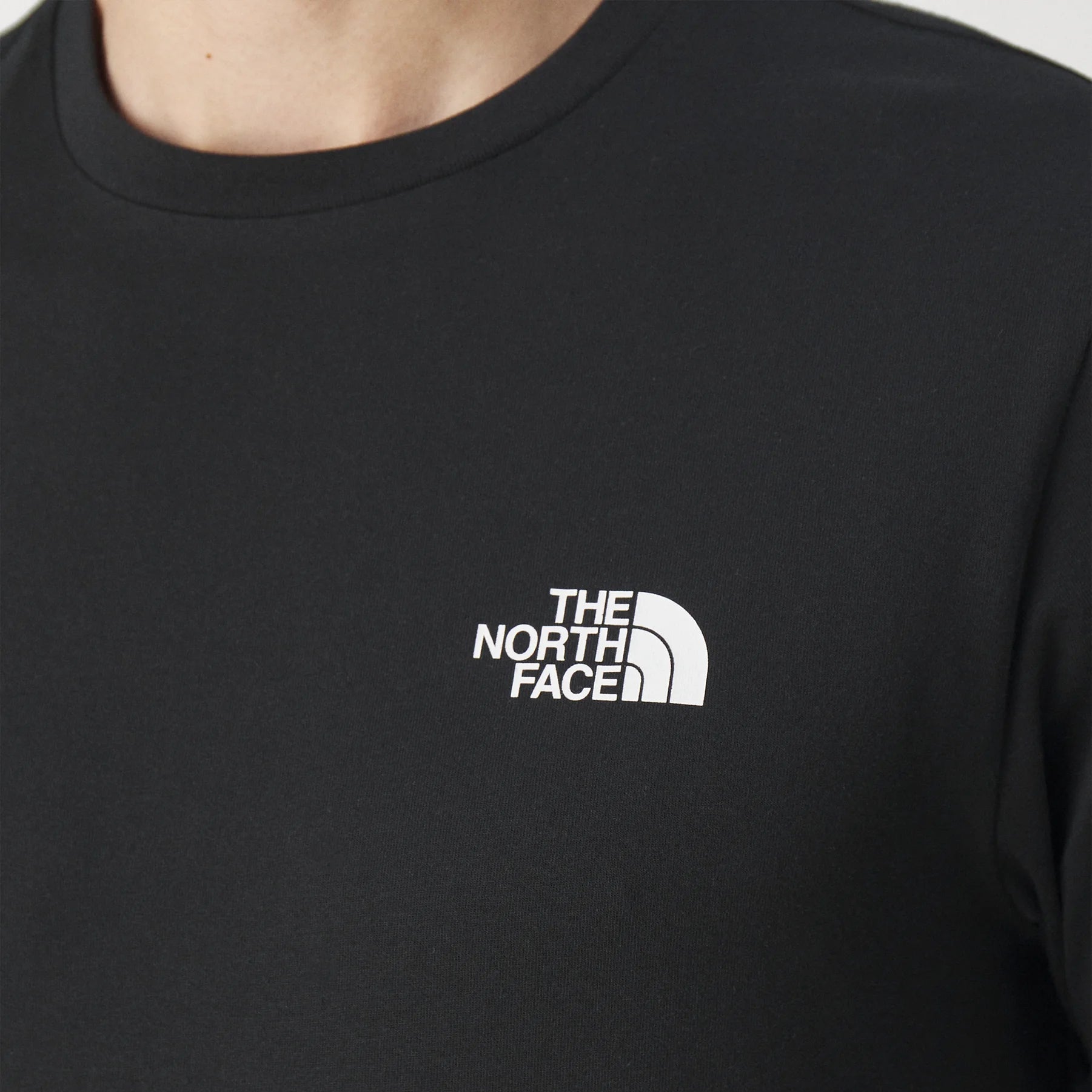 THE NORTH FACE T-SHIRT