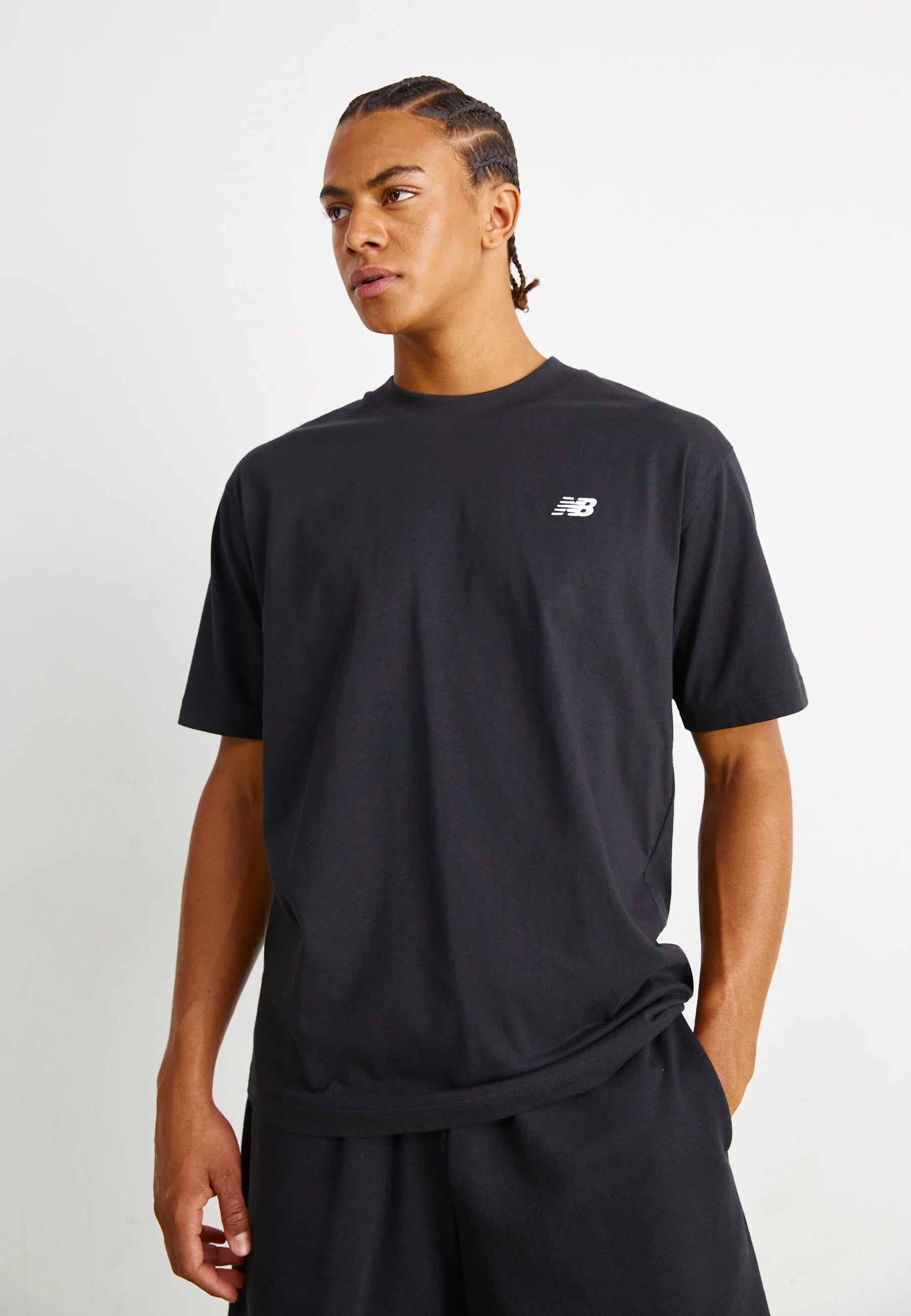 NEW BALANCE T-SHIRT