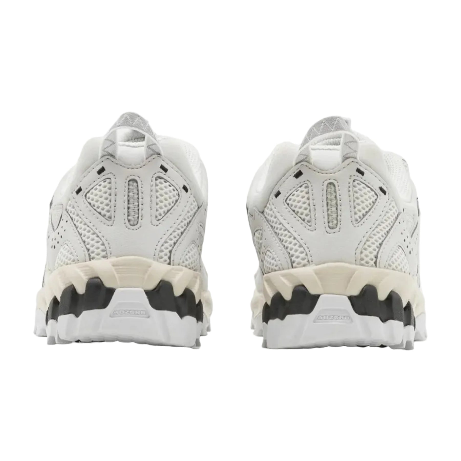 New Balance 610