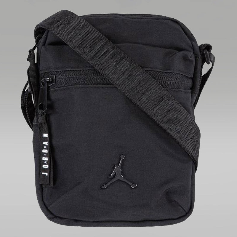 Jordan Borsa A Tracolla