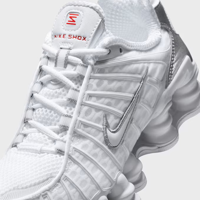 NIKE SHOX TL