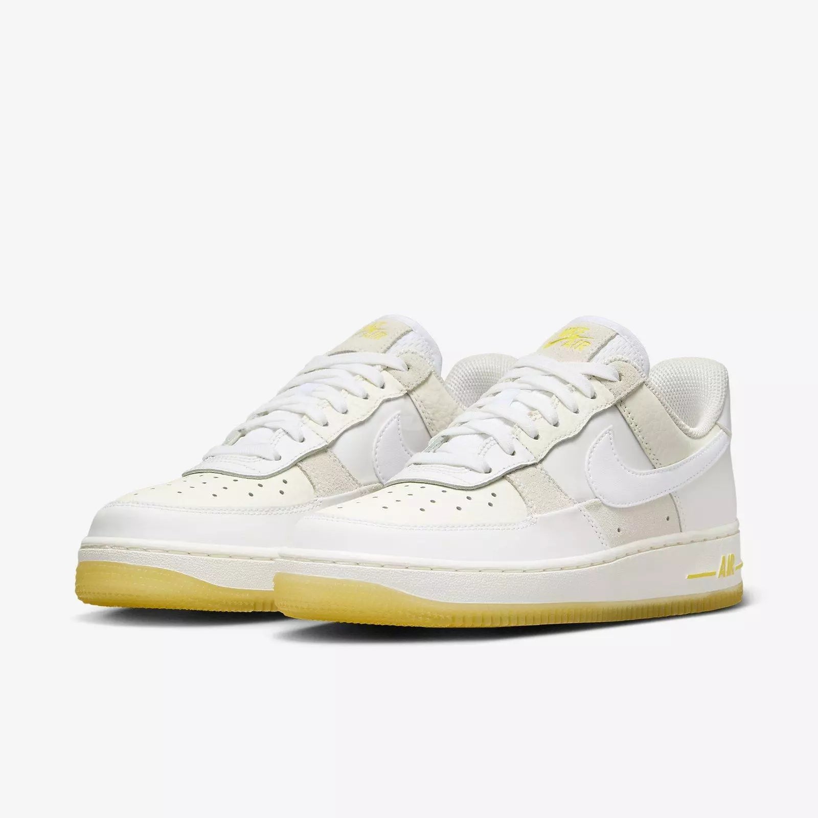 NIKE AIR FORCE 1 '07 WMNS LOW