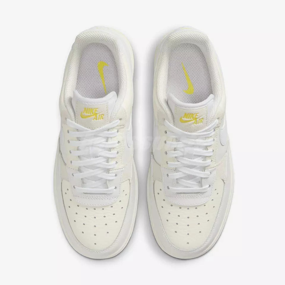 NIKE AIR FORCE 1 '07 WMNS LOW