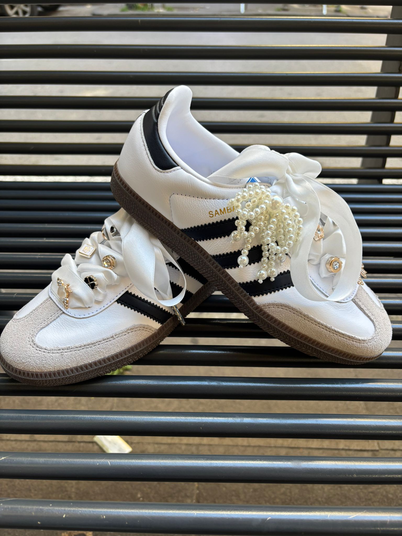 ADIDAS SAMBA CHARMS