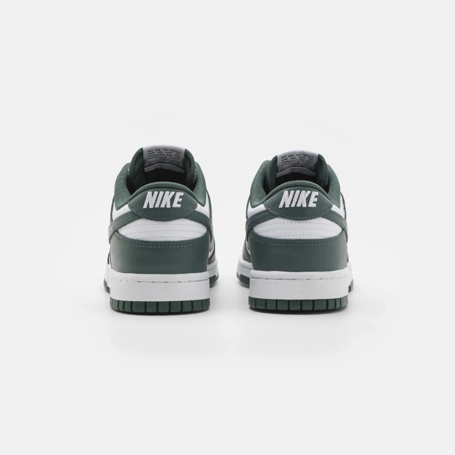 NIKE DUNK LOW RETRO