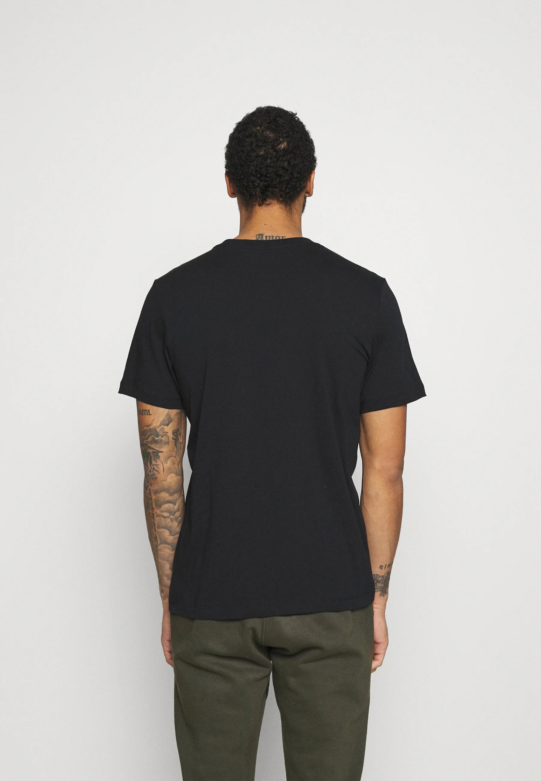 NIKE SPORTSWEAR TEE ICON T-SHIRT CON STAMPA