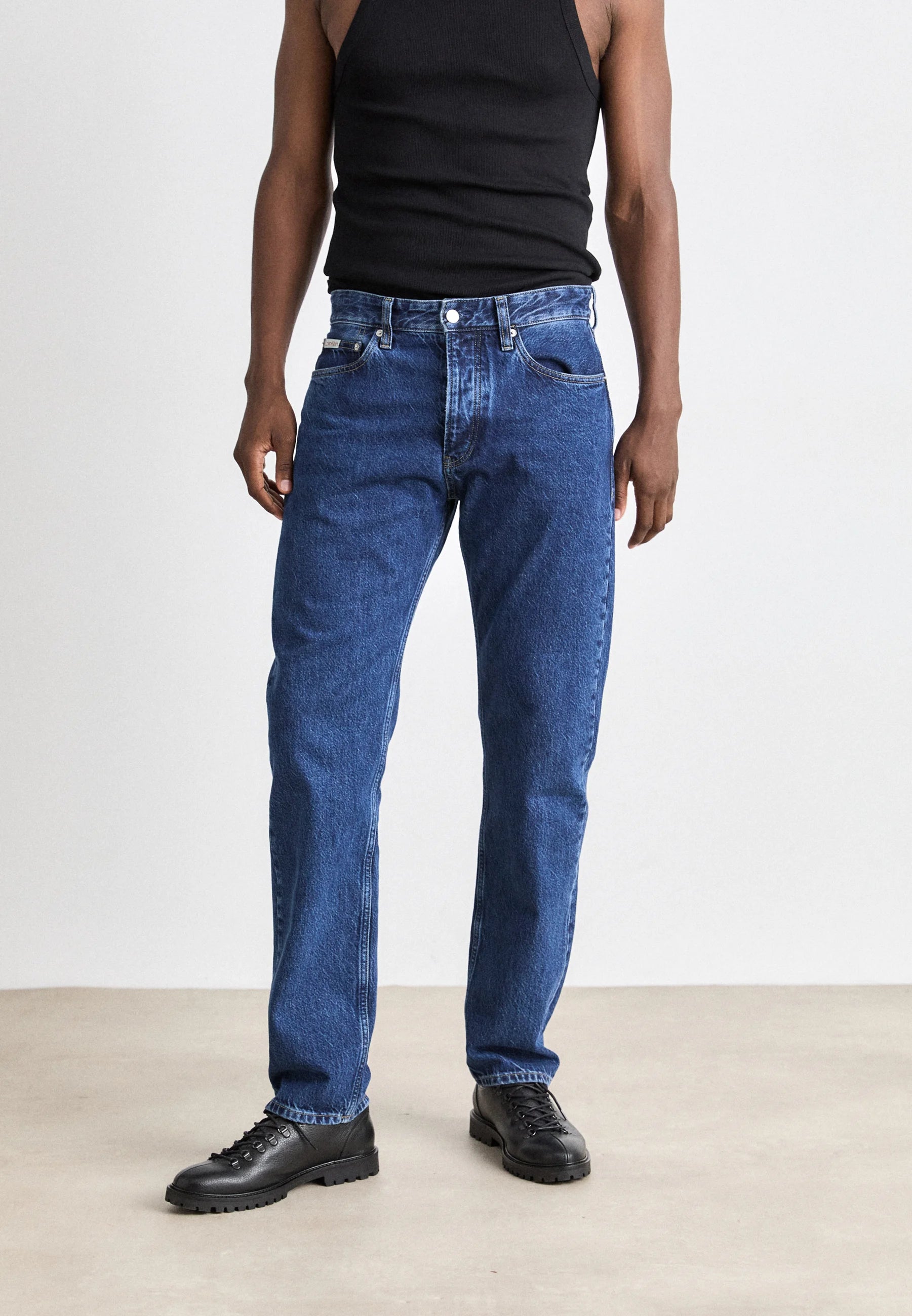 Calvin Klein Jeans Standard Straight