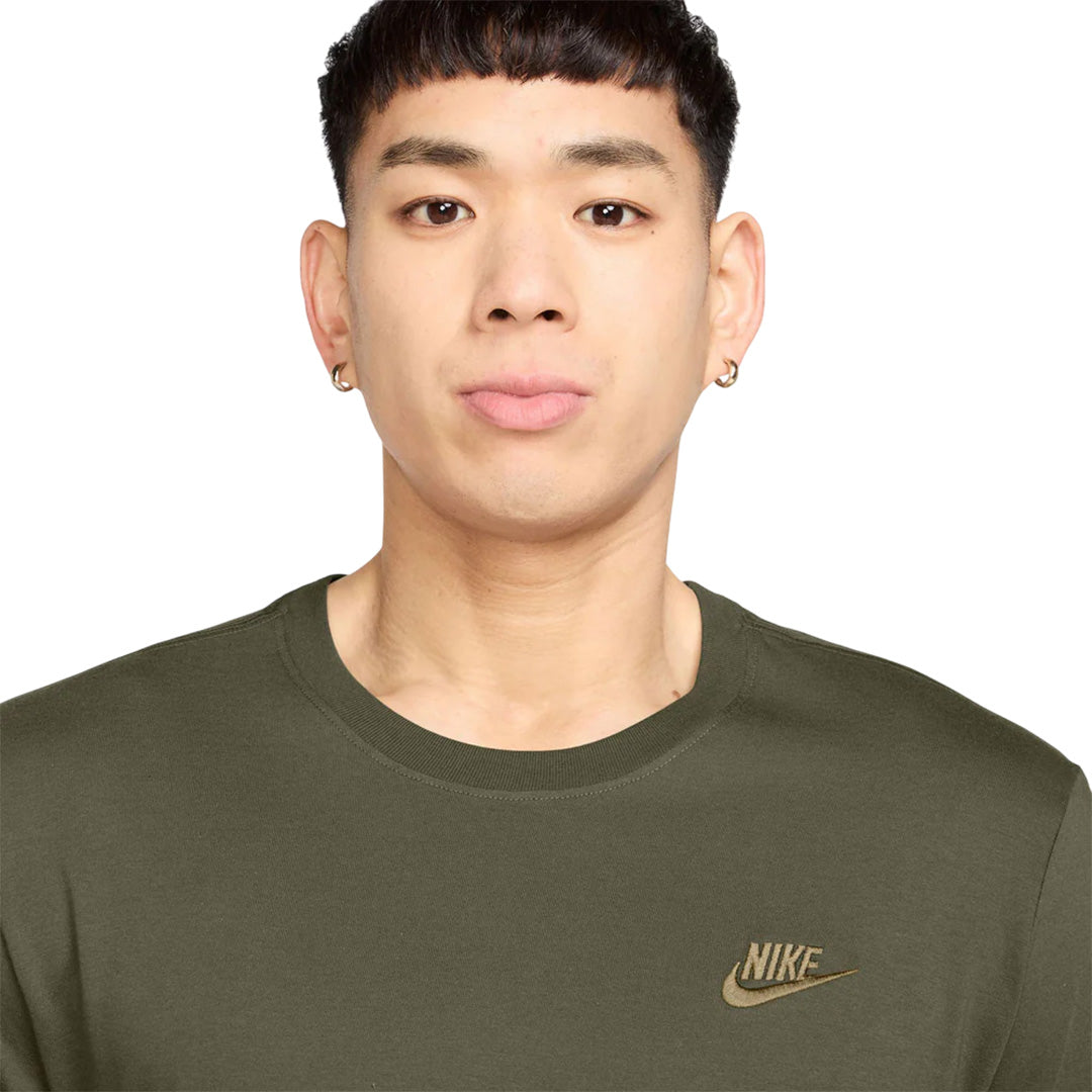 NIKE T-SHIRT LOGO ORO