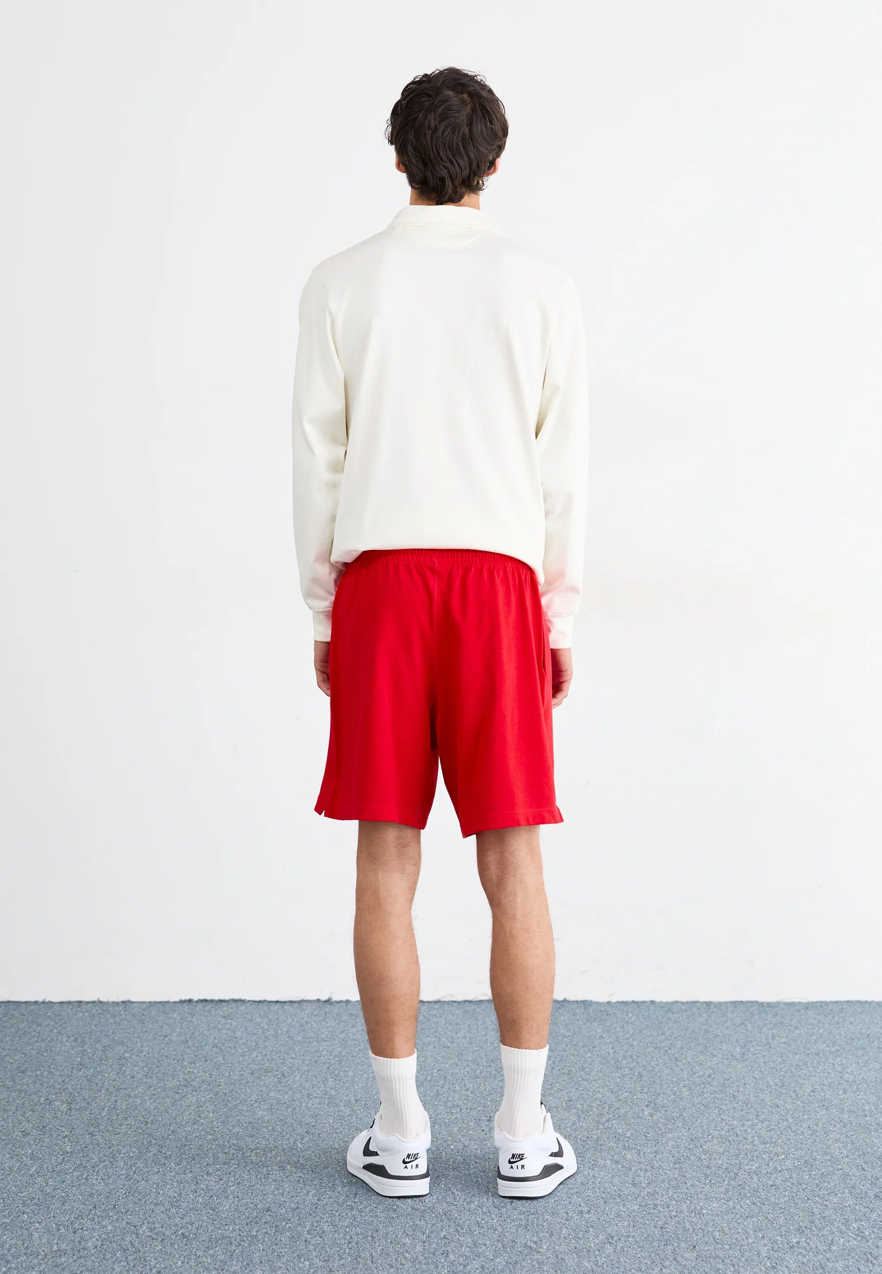 NIKE SPORTSWEAR SHORTS