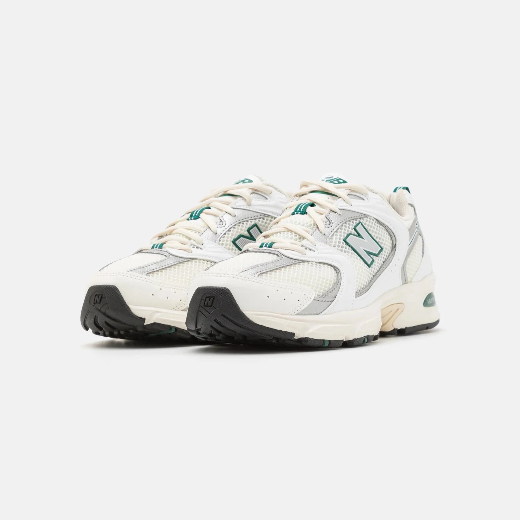 NEW BALANCE 530