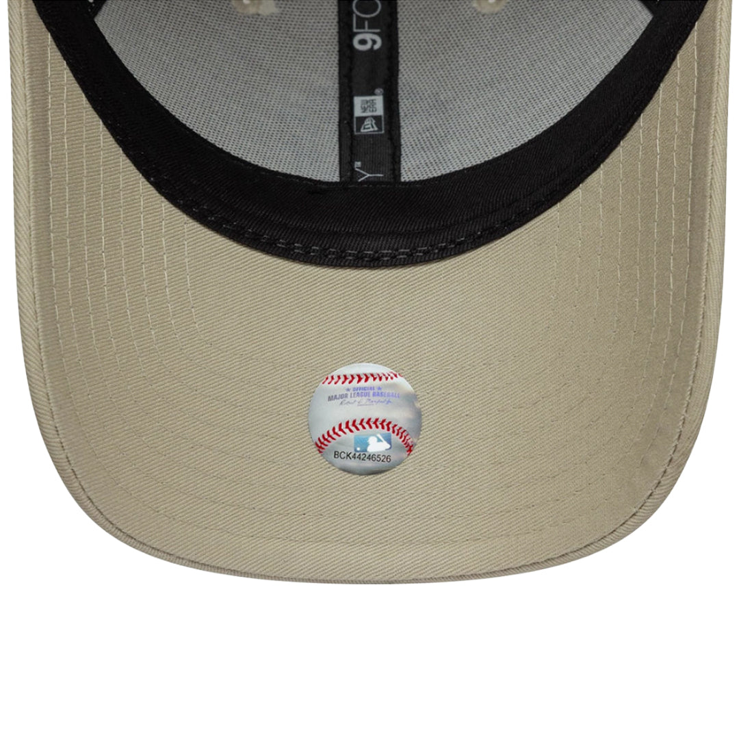 New Era cappello crema con logo militare