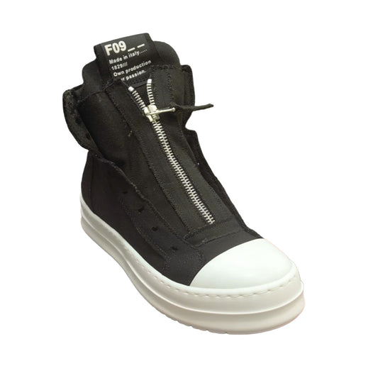 F09 SHOES Modello F16
