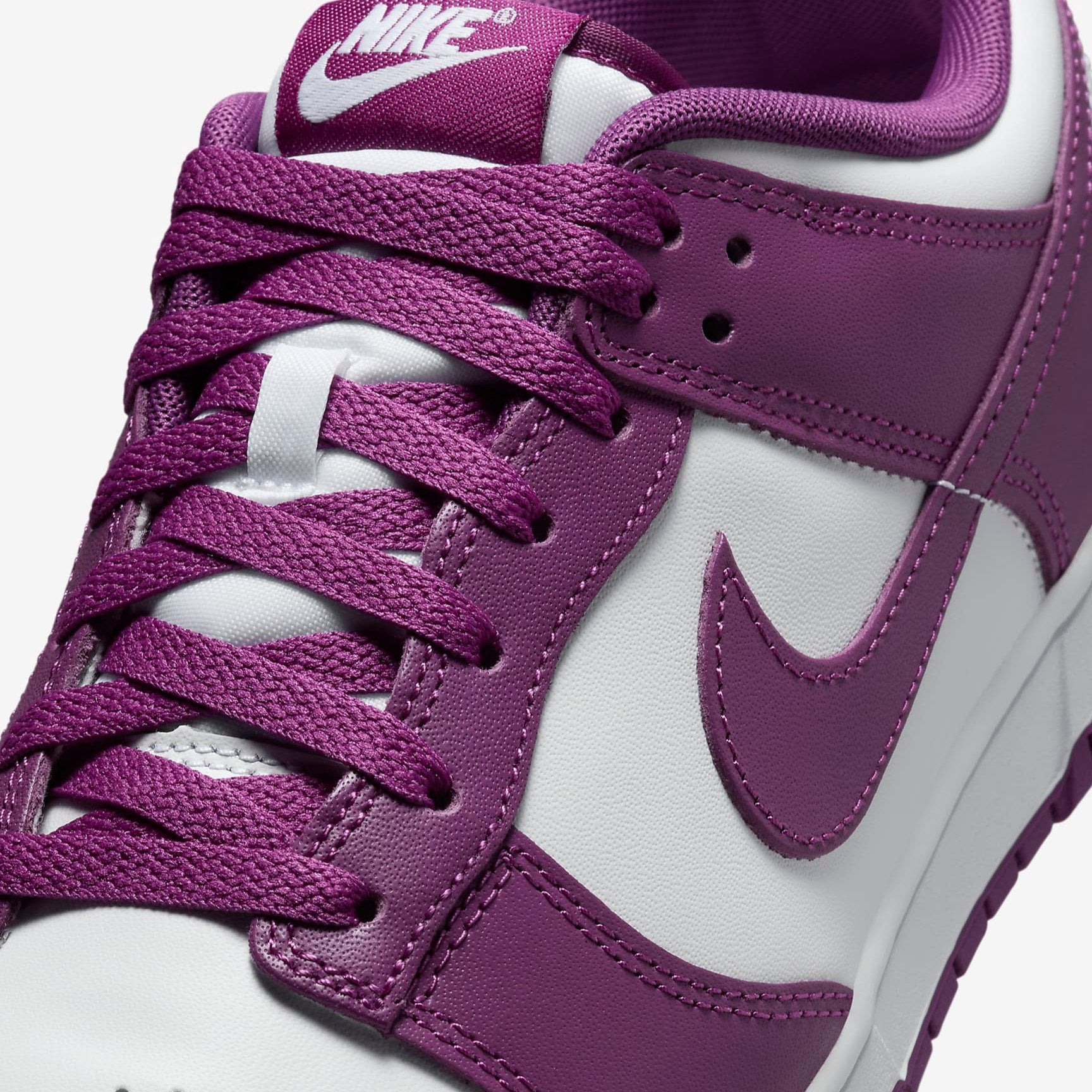 NIKE DUNK LOW RETRO