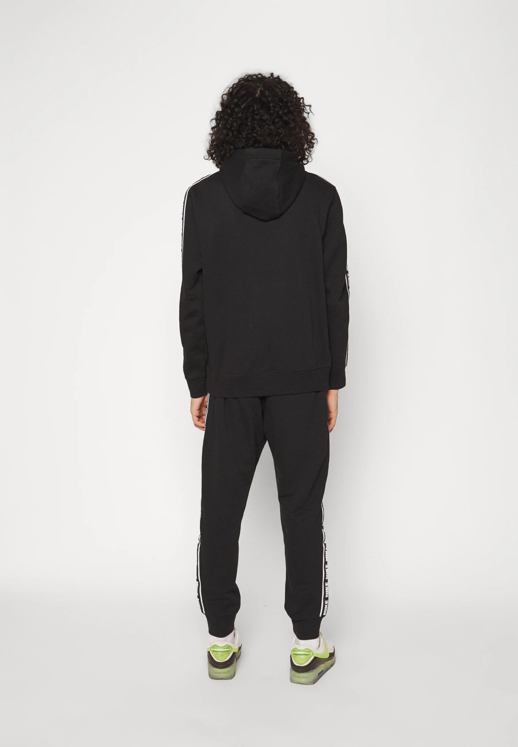 Nike Sportswear Tuta