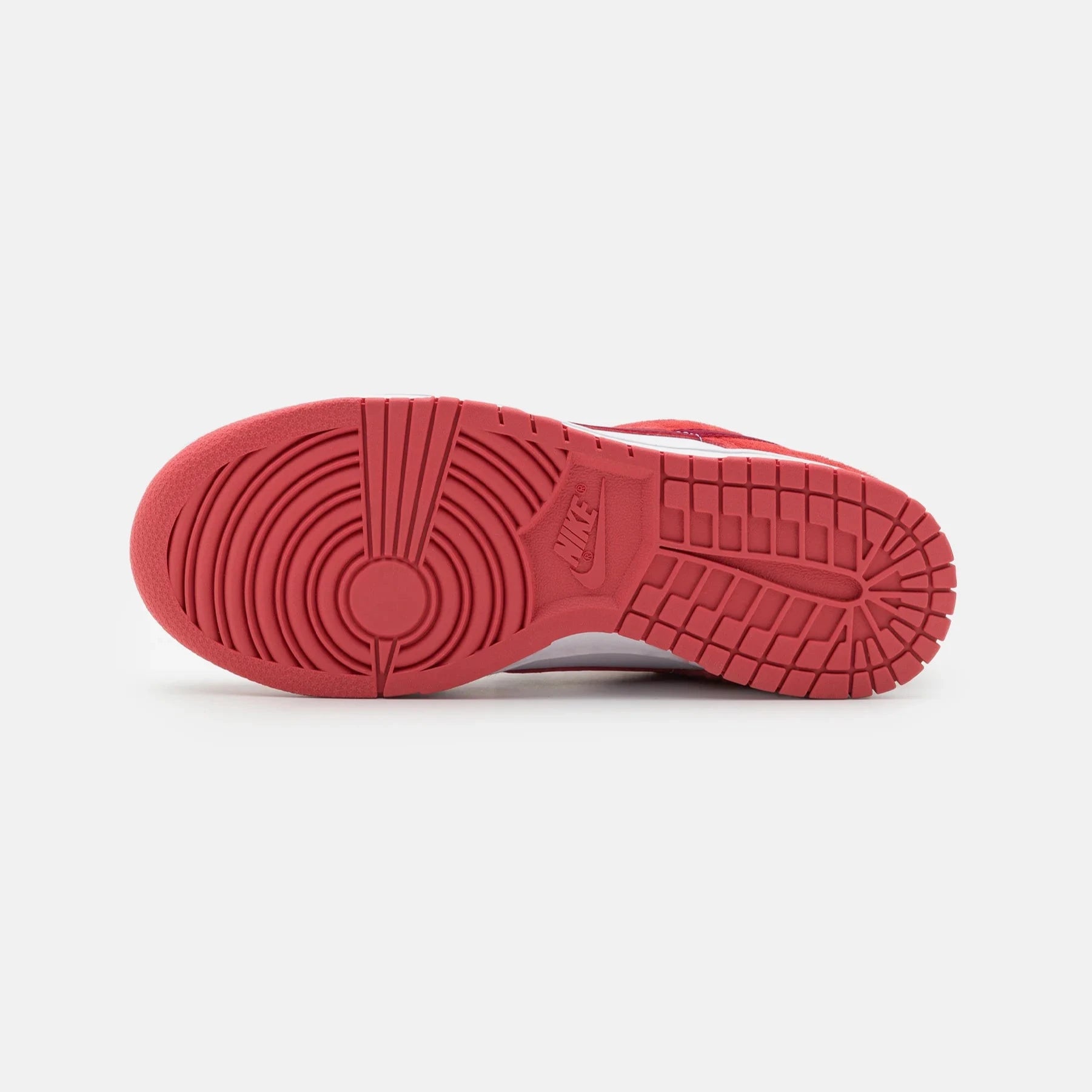 NIKE DUNK VALENTINE'S DAY
