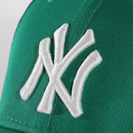 New Era 9Forty League Essential