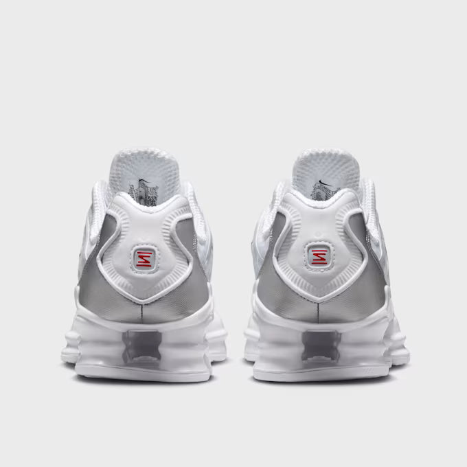 NIKE SHOX TL