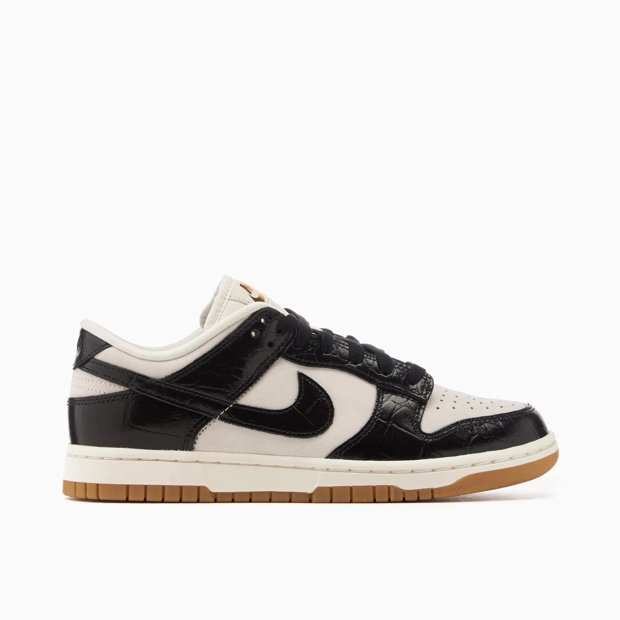 Nike Dunk Low LX